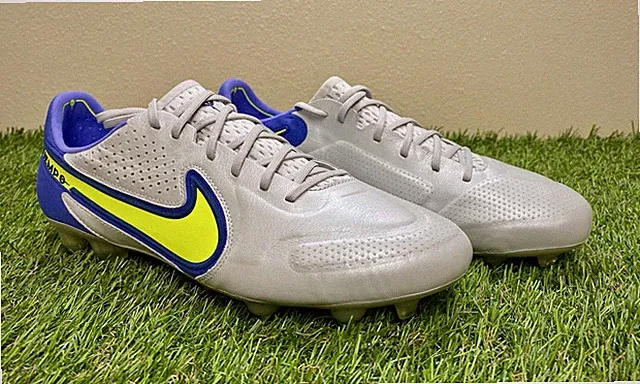 Nike Tiempo Legend 9 Elite SG-PRO AC Gray Soccer Cleats DB0822-076 Size 10.5