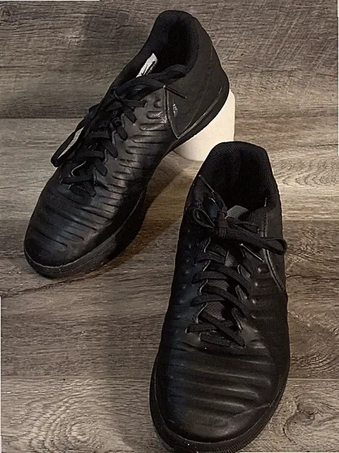 Nike Tiempo Legend Indoor Turf Soccer Shoes Cleats Mens 7.5 Black AH7245-001