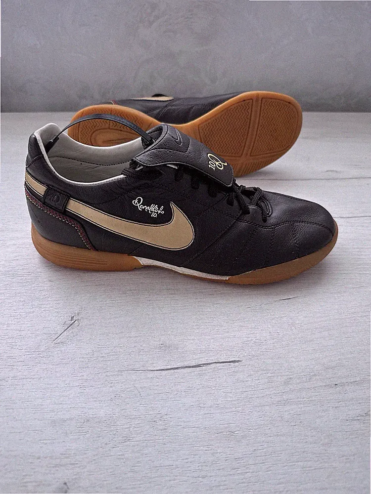 Nike Tiempo Legend Ronaldinho Indoor Football Soccer Shoes Cleats Brown Gold US9