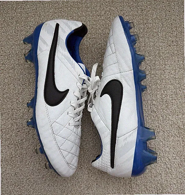 Nike Tiempo Legend V Reflex FG White/Black/Treasure Blue Soccer Cleats Size 8.5