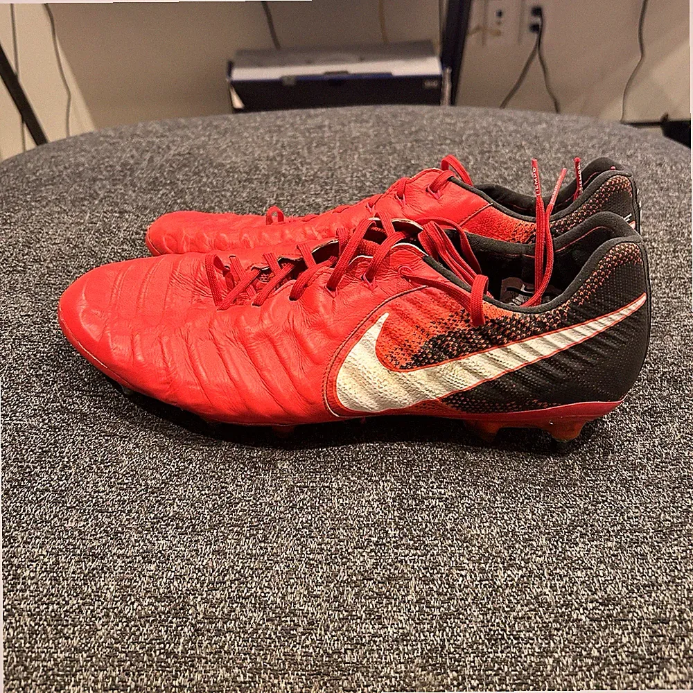 Nike Tiempo Legend VII SG 897753-617 Elite Size 14 Red Men’s Cleats Soccer