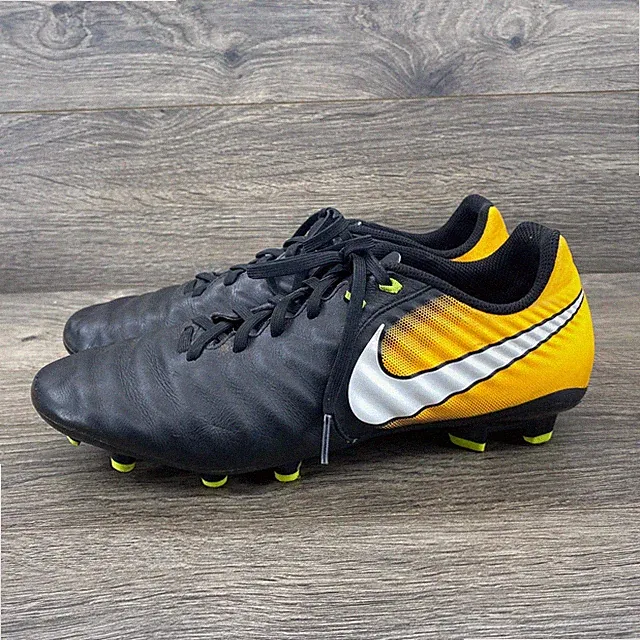 Nike Tiempo Ligera IV FG Soccer Cleats Mens 8 Black Orange 897744-008