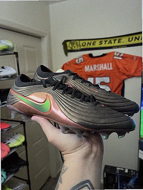 nike tiempo maestro elite fg Size 8