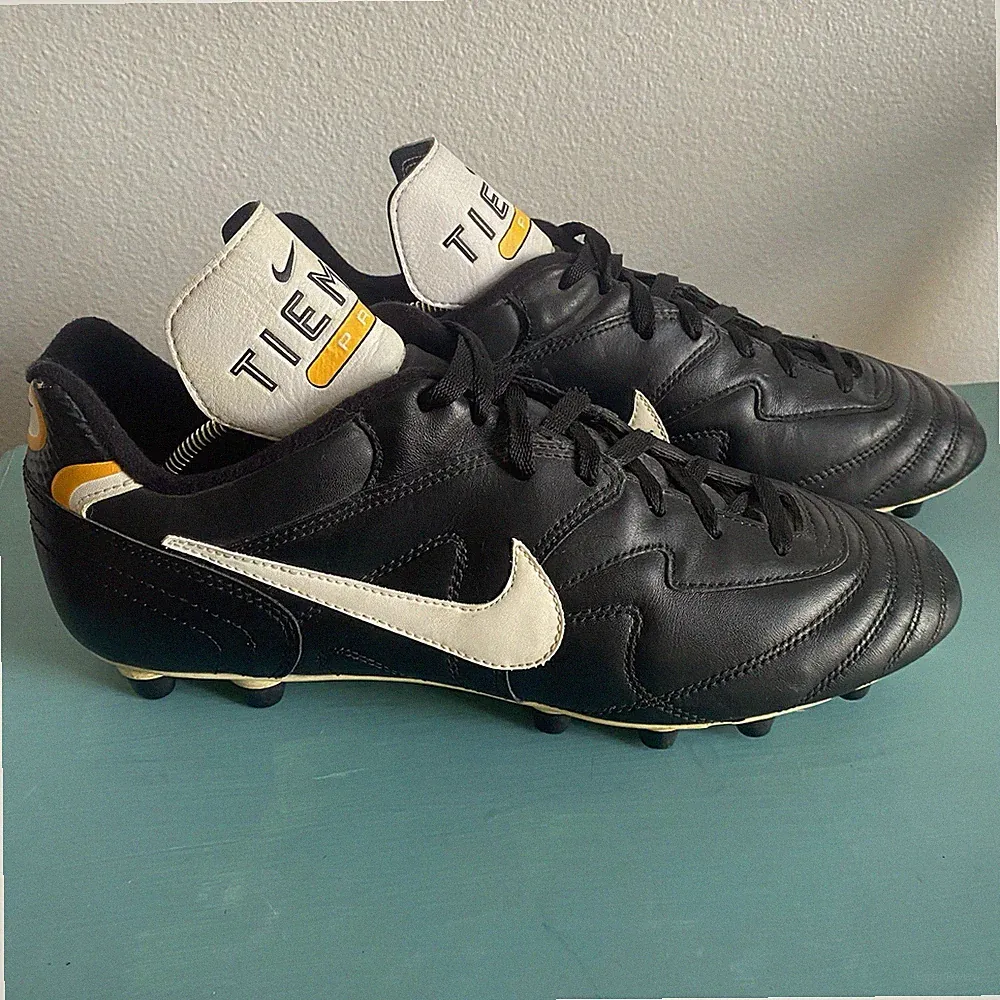 Nike Tiempo Pro Boots Cleats Vintage 90s Leather Shoes Soccer Football Mens 12
