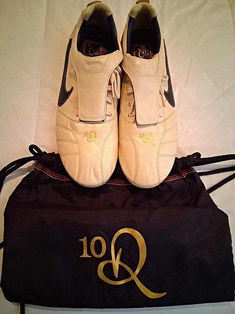 Nike Tiempo R10 Ronaldinho FG 315362-247 RARE US 11 Soccer Cleats Football