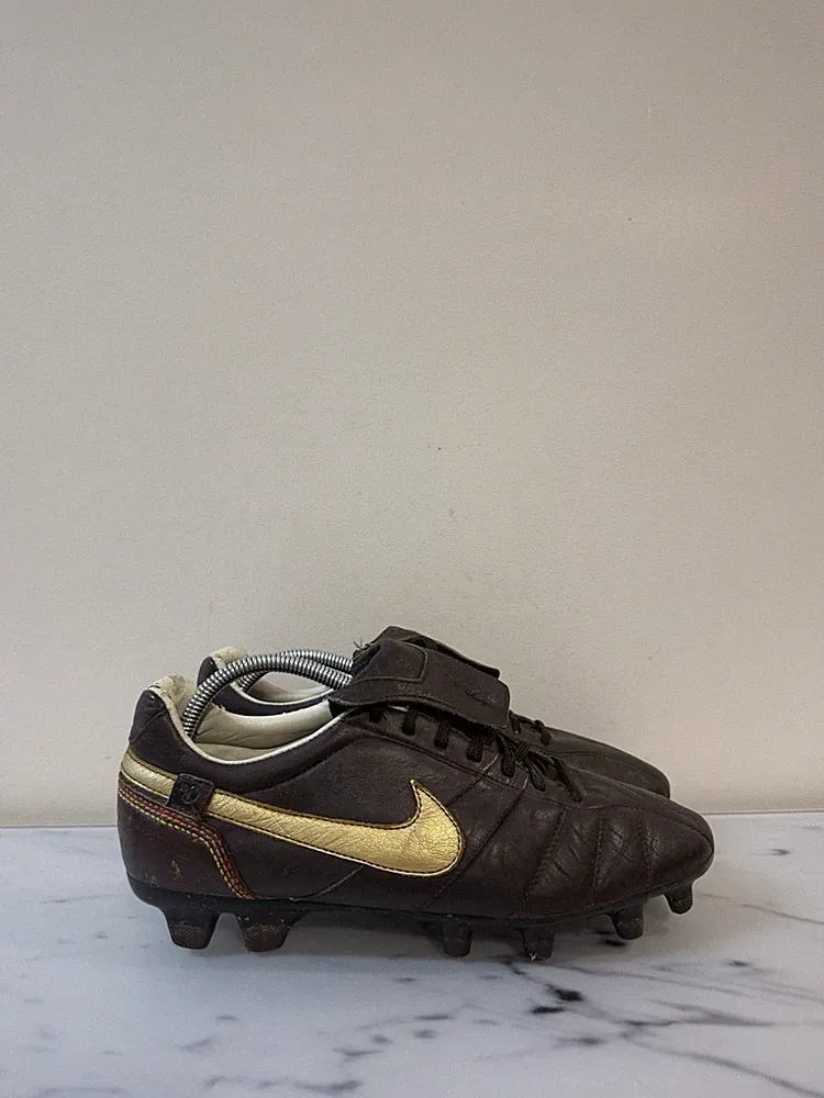 Nike Tiempo R10 Ronaldinho FG Brown Leather RARE US 9 Soccer Cleats