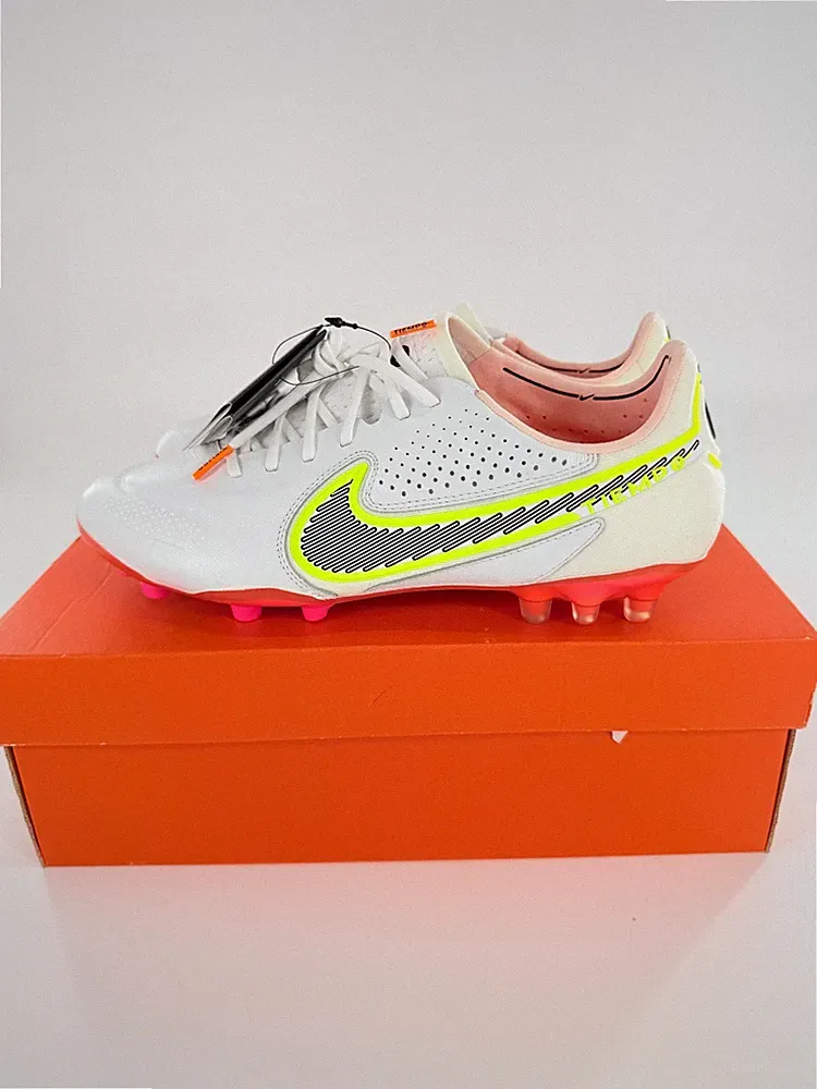 Nike Tiempo Soccer Cleats Mens Size 8.5 White Rawdacious AG Plate DB0824-122