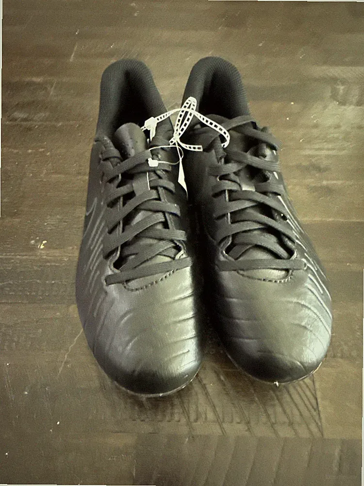 Nike Tiempo Soccer Cleats Size 6 Youth Black Leather Legend 10 DV4344-002