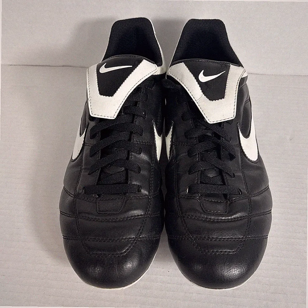 Nike Tiempo Versatract Multi Ground Cleats Men’s 10 US Rare 07’ Black Leather