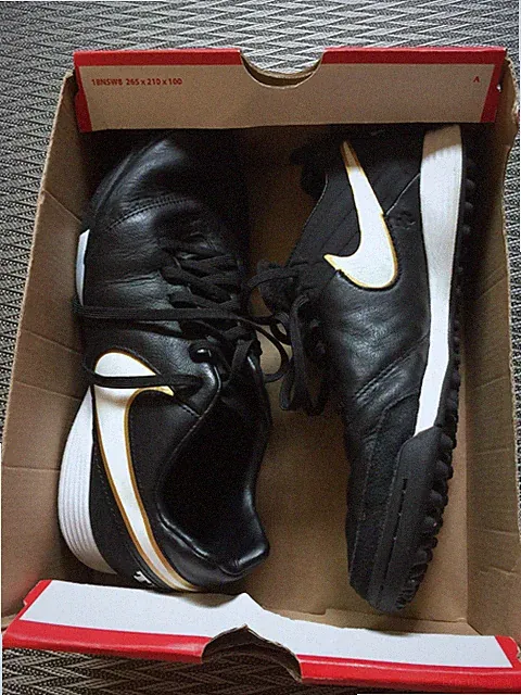 Nike Tiempo X Legend Turf Indoor Soccer Cleats 819224-010 U.S Men 6.5 -UK 6 $130
