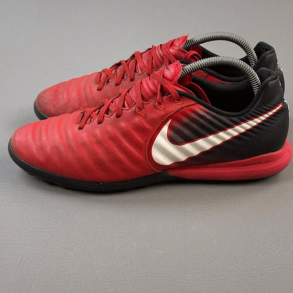 Nike TiempoX Finale TF Men’s Size 10 University Red Black Indoor Turf Soccer