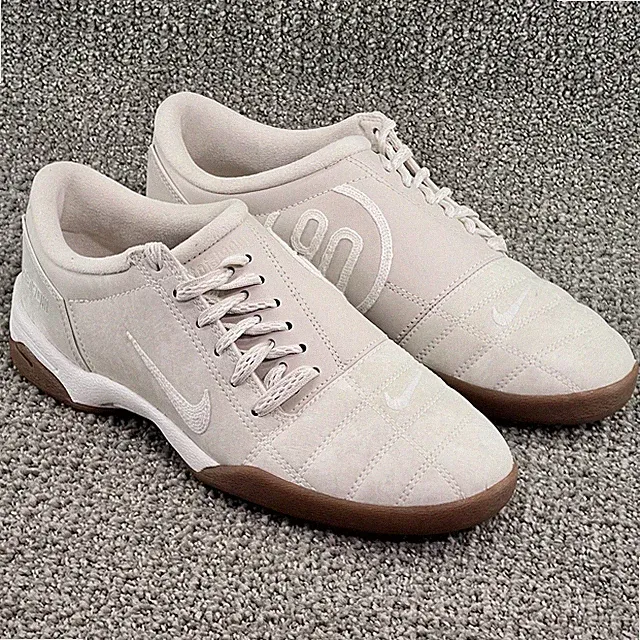 Nike Total 90 3 SP Sail Gum Orewood Light Bone Indoor Soccer Shoe Women Size 7