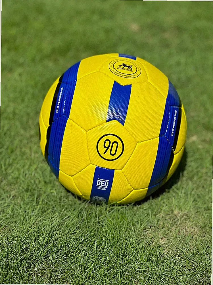 Nike Total 90 Aerow I Premier League soccer ball Size 5 FIFA Quality