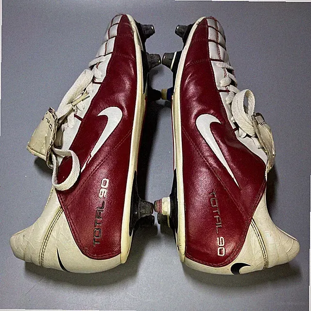Nike total 90 II SG Football Boots US 11 UK 10 Vintage Retro Cleats