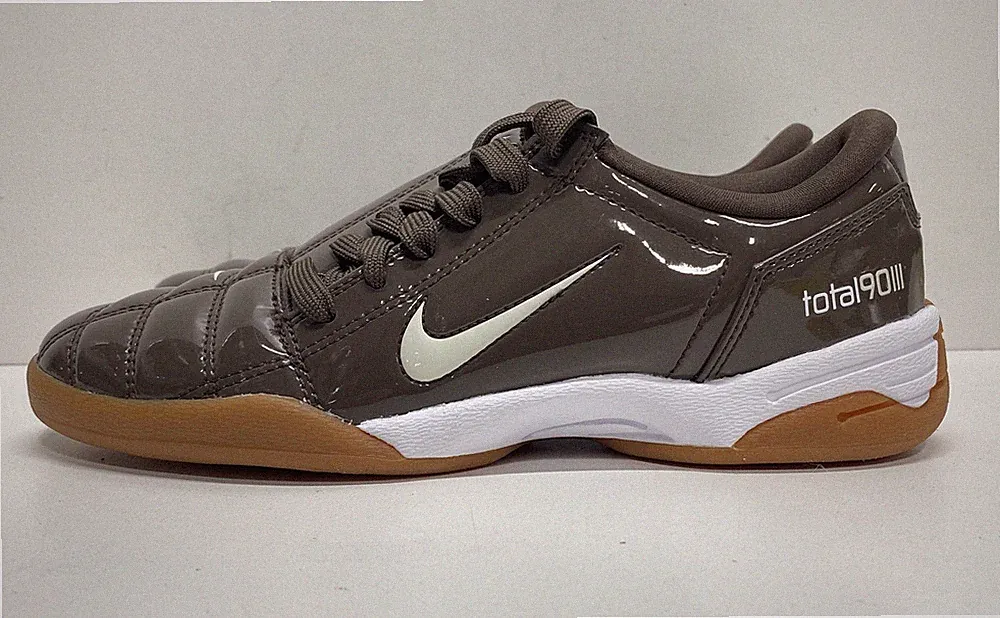 Nike Total 90 III Brown White Patent Leather Indoor Soccer Shoes Size 6
