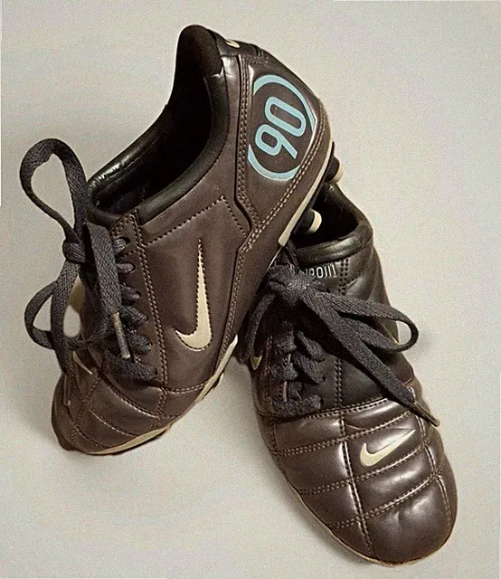 nike total 90 iii vintage cleats US size 6