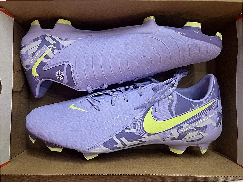 NIKE UNITED PHANTOM GX II ACAD FG/MG NU1 SOCCER CLEATS SIZE 11 MENS HF1595-500