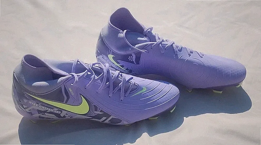 Nike United Phantom Luna 2 Academy MG High-Top Soccer Cleats Men Sz 11.5 NEW