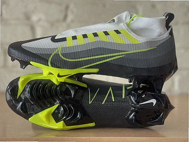 Nike Vapor Edge Pro 360 Football Soccer Cleats Grey Volt Men Sz 10.5 DQ3670-071