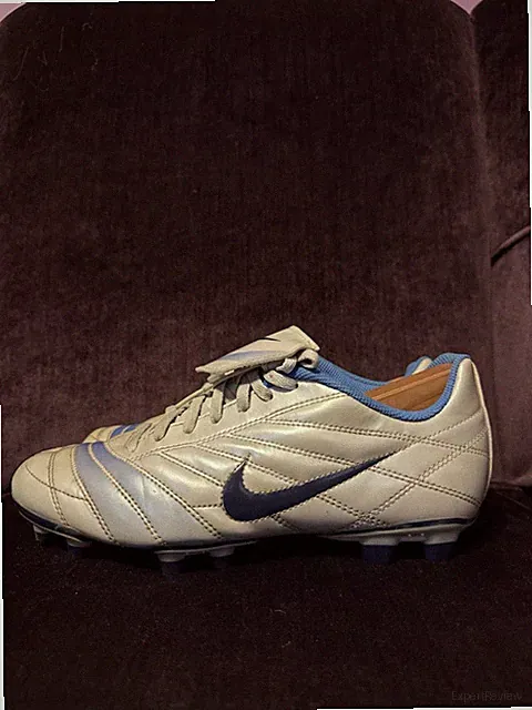 Nike Women's Premier FG Soccer Cleats Color Metallic Platinum Midnight Navy 9.5