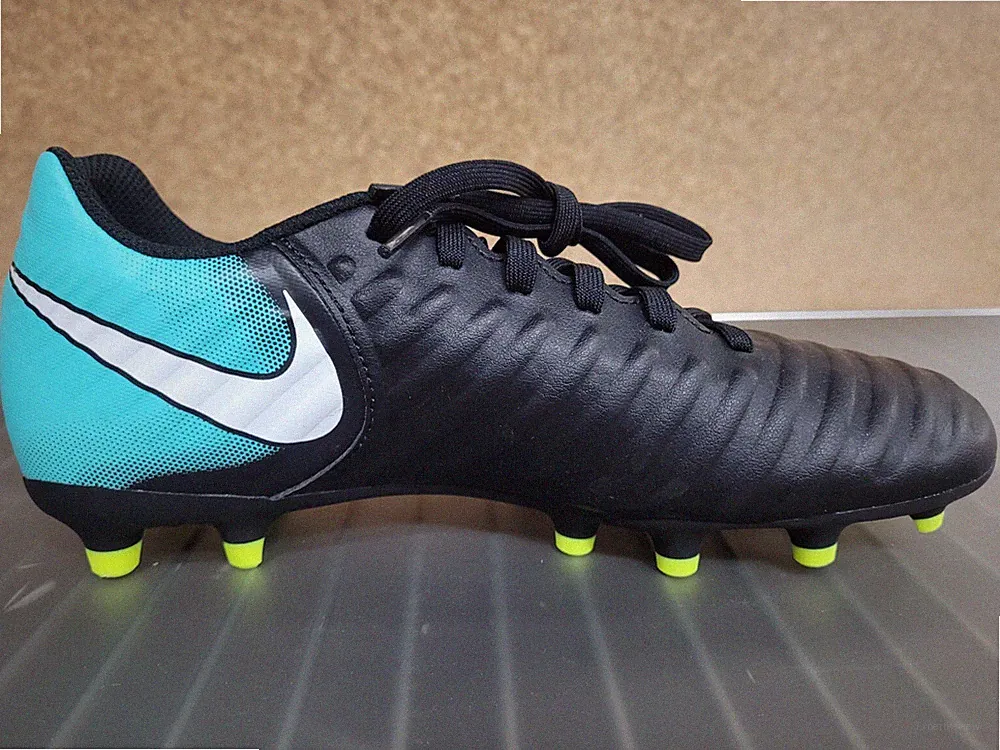 NIke Women's Tiempo Legend VII Soccer Cleats 897806-002 Black Light Aqua Sz 6.5