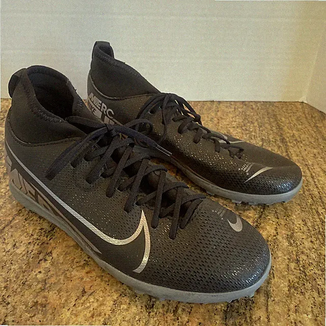 Nike Youth Mercurial Superfly 7 Club FG Soccer Cleats AT8150-001 Black Size 5.5