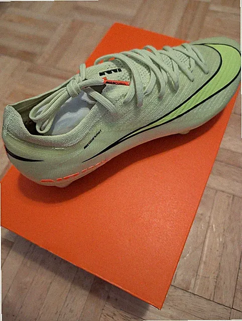 Nike ZM Vapor 16 Elite SG-Pro Men's Size 9.5
