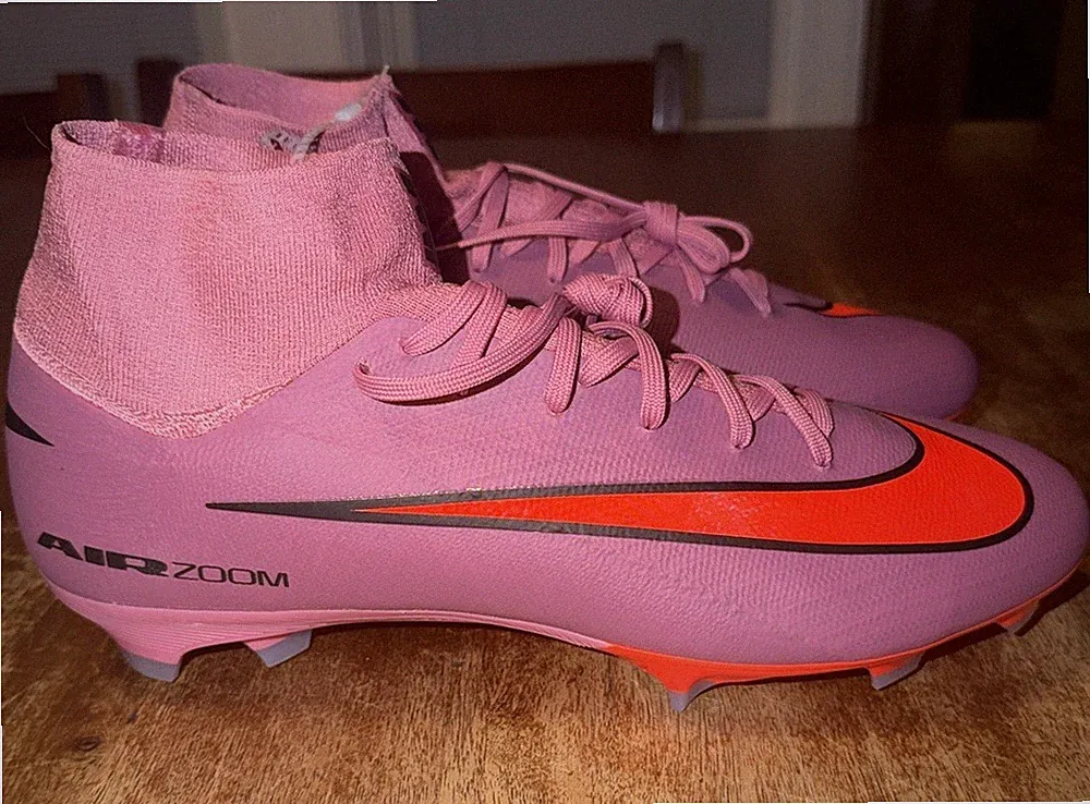 Nike Zoom Mercurial Superfly 10 Pro FG Flamingo Red Mens Soccer Cleats Size 10.5