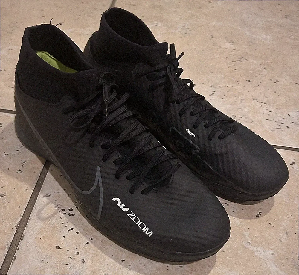 Nike Zoom Mercurial Superfly Academy 9 IC Indoor Soccer Shoes Men Size 9