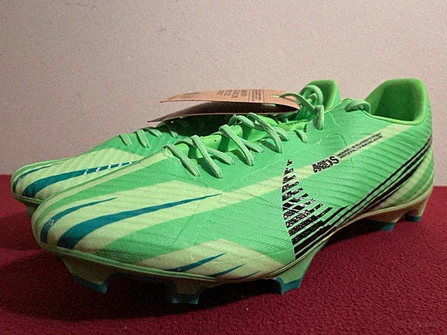Nike Zoom Mercurial Vapor 15 Academy MDS FG/MG Soccer Cleats FJ7200-300 Size 12