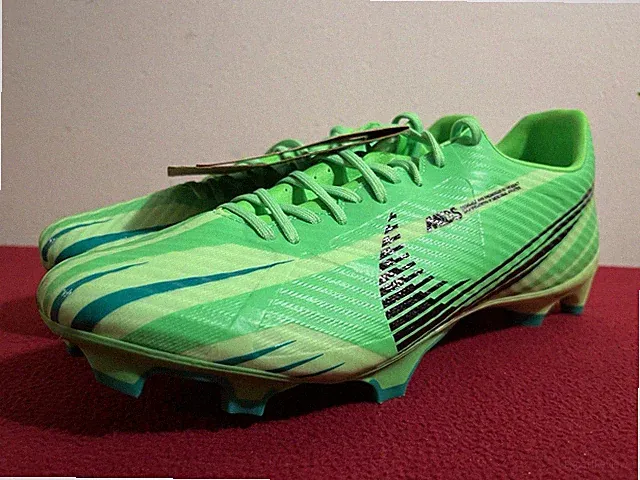 Nike Zoom Mercurial Vapor 15 Academy MDS FG/MG Soccer Cleats FJ7200-300 Size 9.5