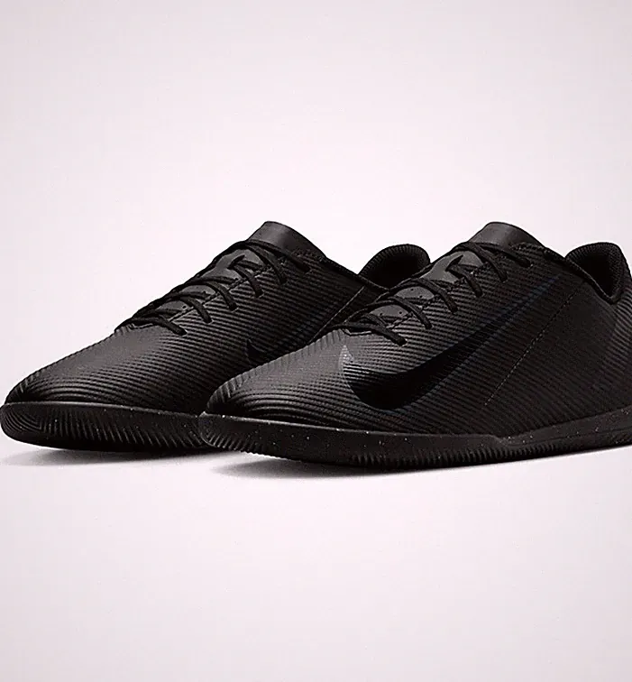 Nike Zoom Mercurial Vapor 16 Club TF Turf Indoor Soccer Cleat Black/Black