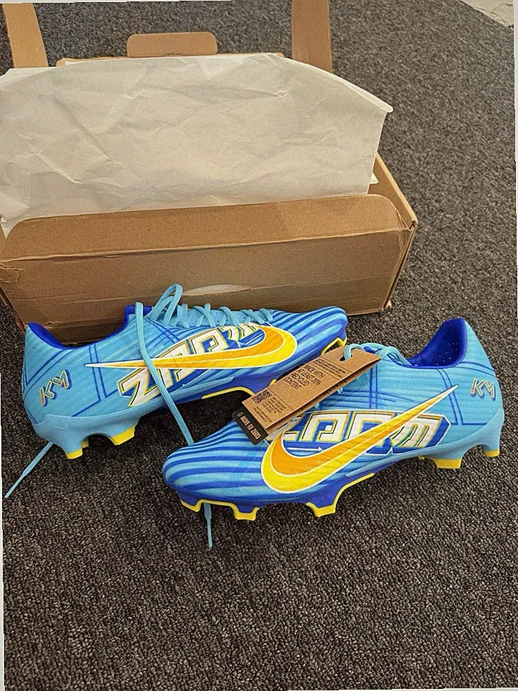 Nike Zoom Vapor 15 Academy KM FG/MG Soccer Cleats Mbappe New Size 8.