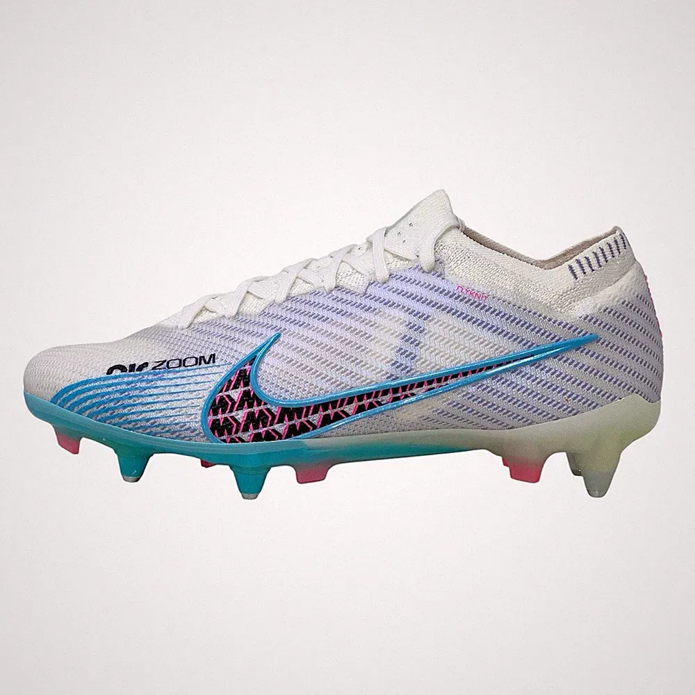 Nike Zoom Vapor 15 Elite SG-PRO Blue Soccer Cleats, Size 7 / 8.5W FD0253-146