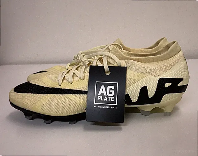 Nike Zoom Vapor 15 Pro AG-Pro Mens Sz 10.5 Lemonade Soccer Cleats DJ5604-700 NEW