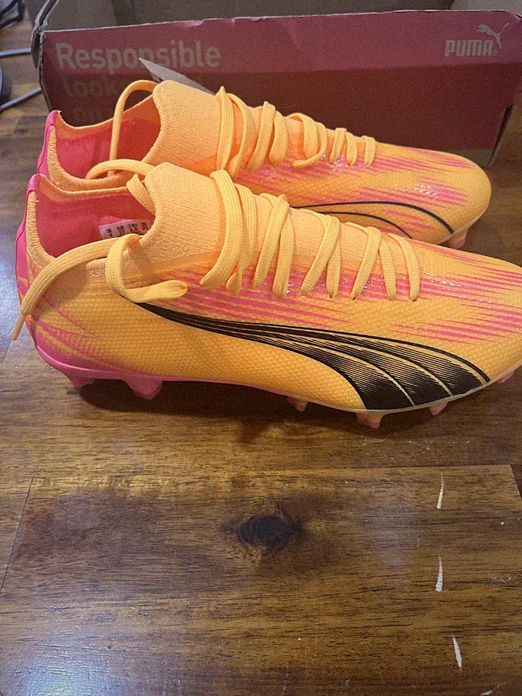 NWOB Puma Ultra Match FG AG Soccer Cleats Women's Size 6.5 Forever Faster Pack