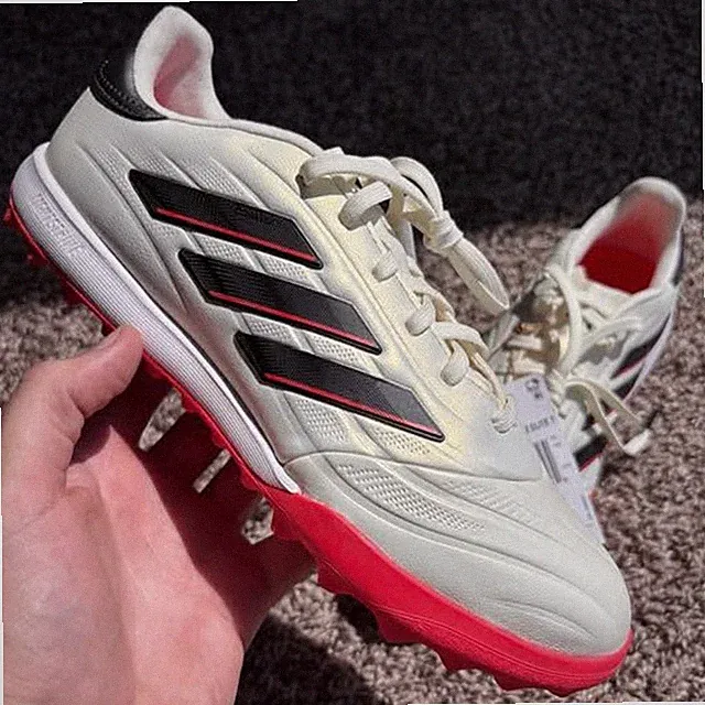 NWT adidas Copa Pure 2 Elite TF Turf Soccer Shoes - Men's 7 / Women's 8