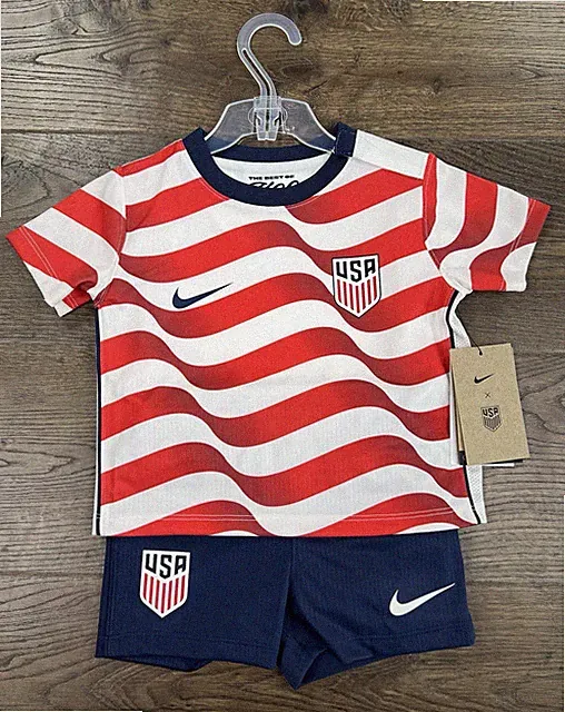 NWT Nike USMNT 2026 Stripes Kit Shorts And T Shirt Set Infant Size 9-12 Months