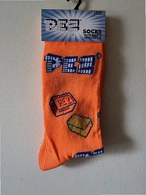 PEZ Candy Novelty Crew Socks Men Size 6-12 Orange Unisex Odd Sox