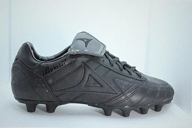 pirma brasil soccer cleats size7 black