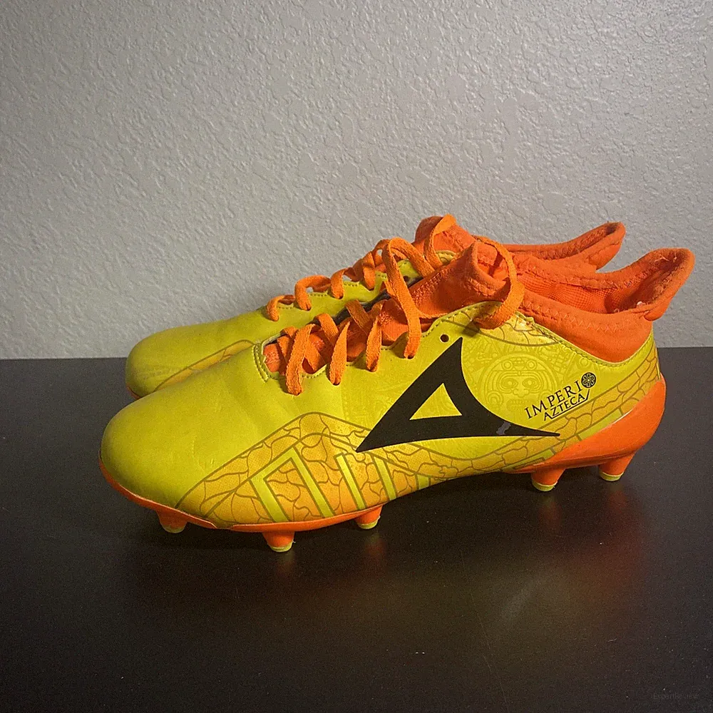 Pirma Imperio Azteca Mens Soccer Cleats Size 8 US / 26 MEX Yellow / Orange