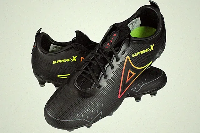 Pirma Men's Soccer Cleats Supreme X FG Black/Neon