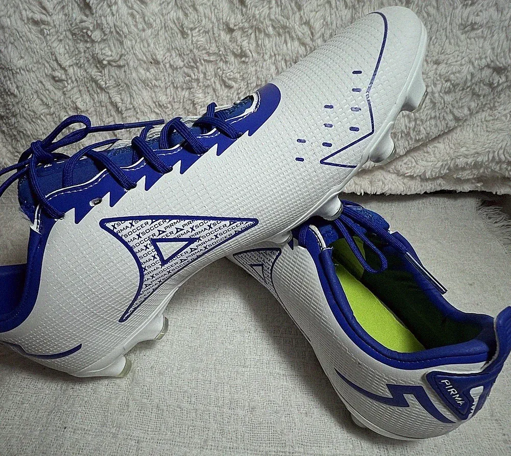 pirma soccer cleats mexico