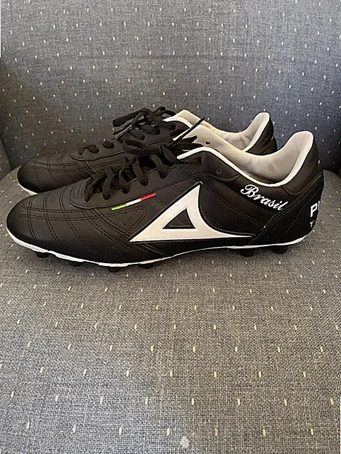 pirma soccer shoes