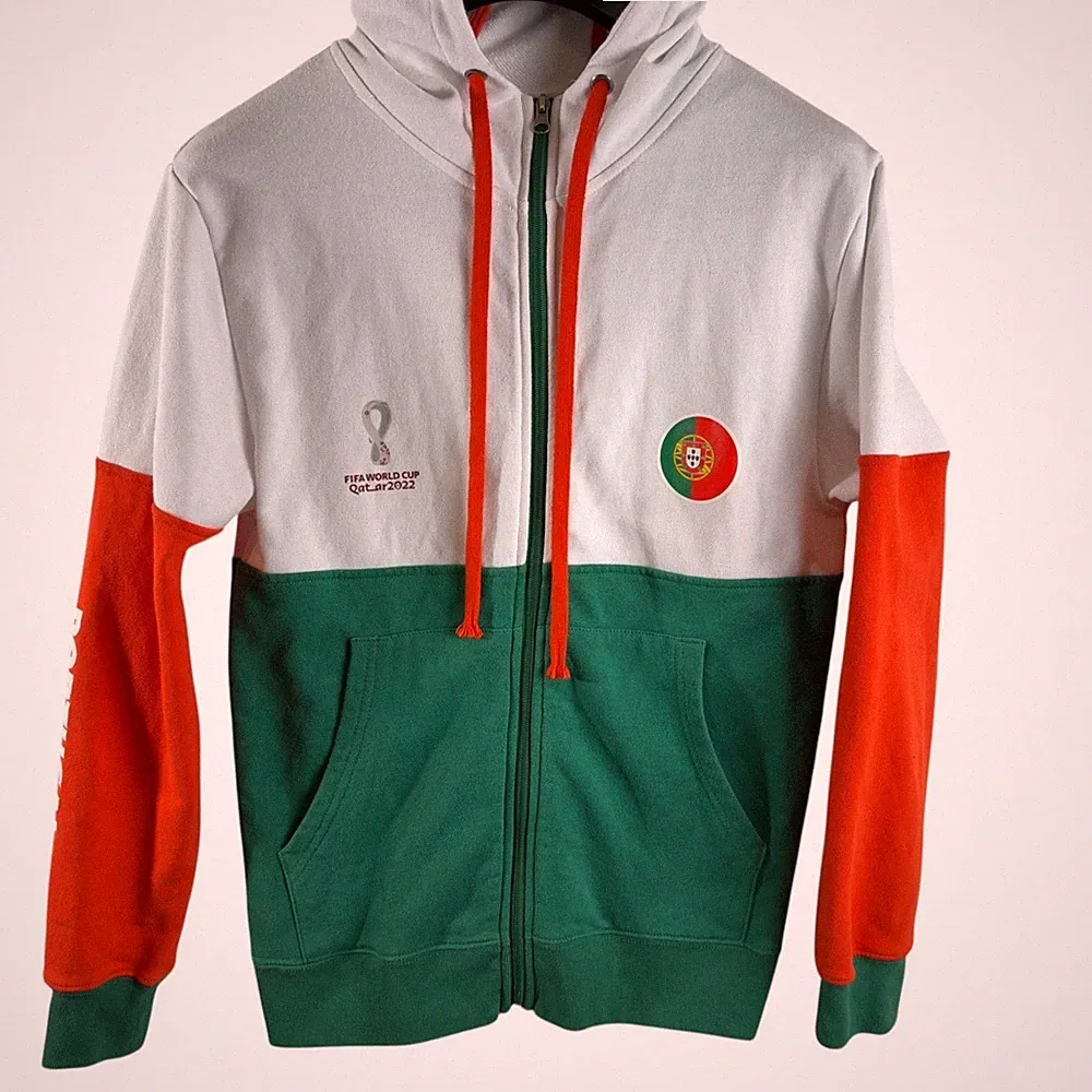 Portugal Soccer Hoodie Mens S FIFA World Cup 2022 Colorblock Full Zip Fan Gear