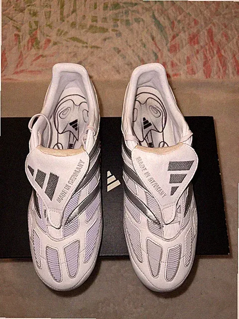 PREDATOR PRECISION FIRM GROUND CLEATS