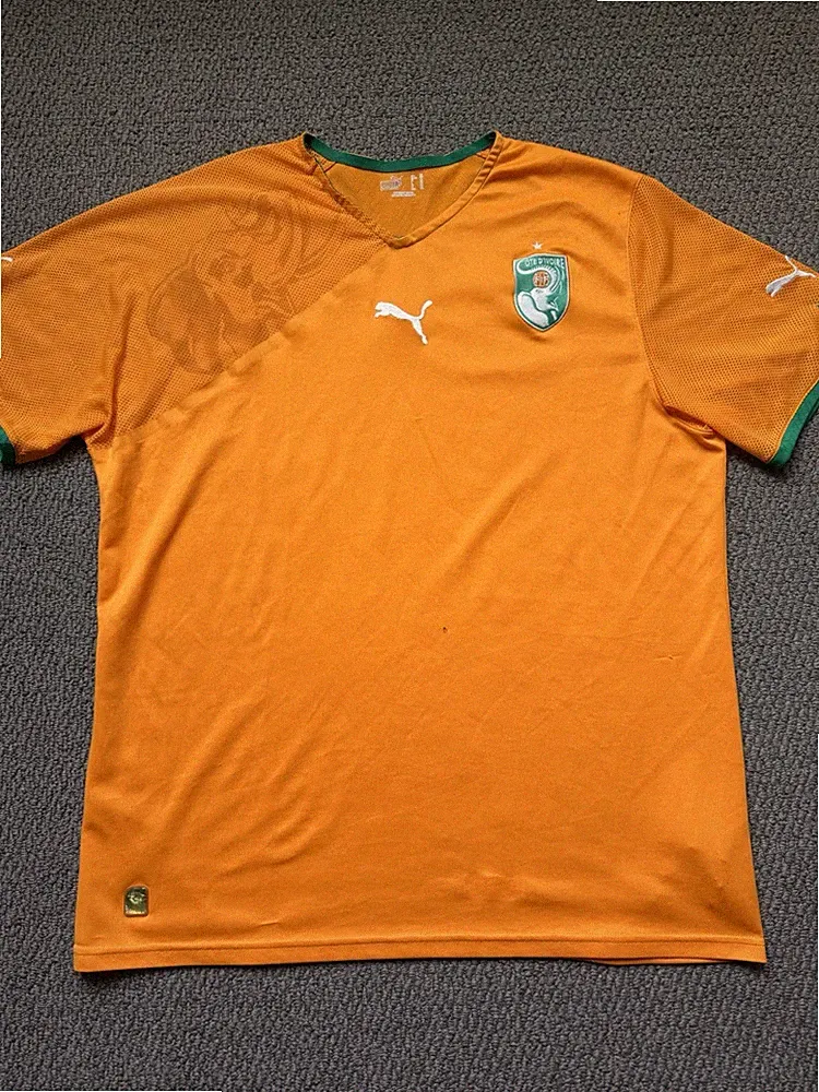 PreOwned PUMA Ivory Coast 2010 - 2011 Home Football Soccer shirt jersey size XL