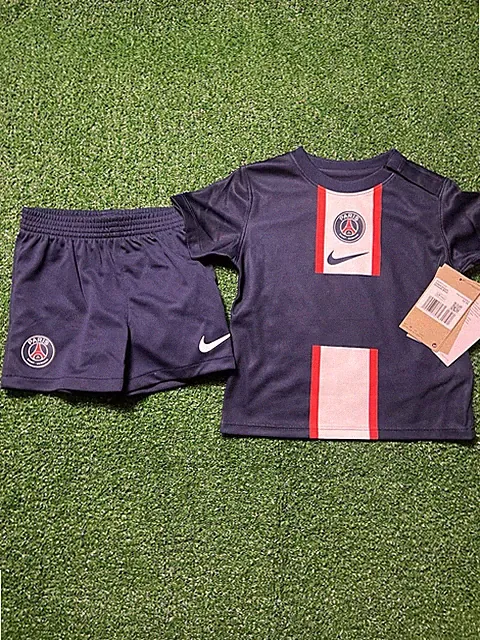 PSG FC Infant/toddler Set 18 To 24 Months Jersey Shorts Socks. Nike NWT