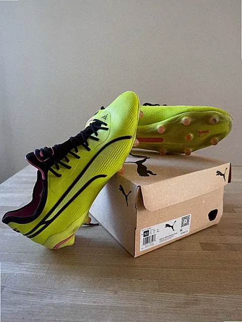 Puma $200 Mens 10.5 KING ULTIMATE FG/AG Phenomenal Pack Soccer Cleats 107563-06