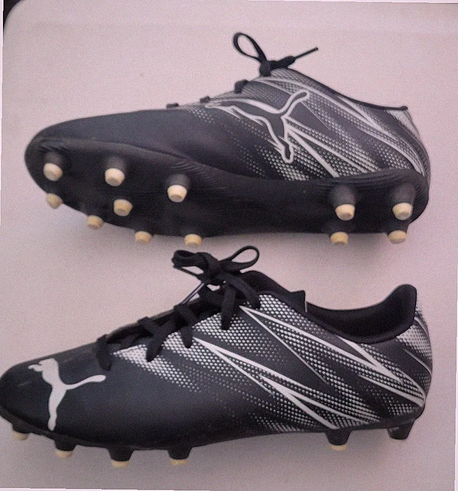 Puma Attacanto Firm Ground Artificial Turf Soccer Cleats Size 5 Black Silver